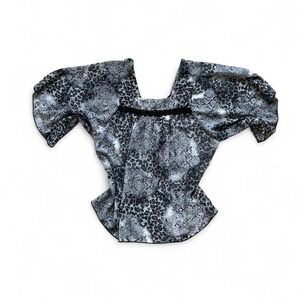 VTG‎ Y2K Silky animal print snakeskin widesleeve square neck grunge whimsigoth L